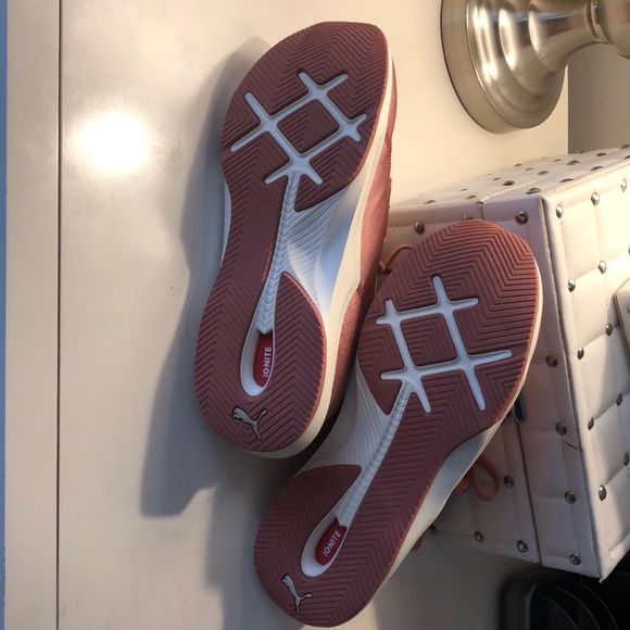 Puma ignite rose gold quarter top sneakers - Picture 4 of 4